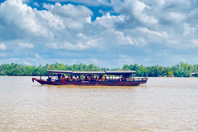 1-Day Explore Non-Touristy Side Of Mekong Delta- Group 10 Max - A 7:30 AM start from Ho Chi Minh City