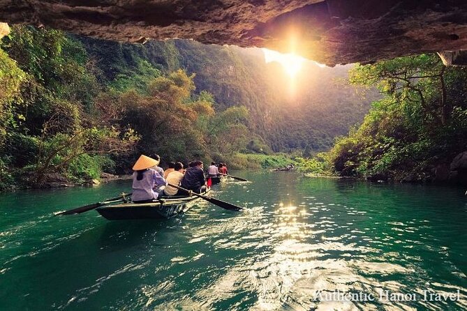 1 Day Luxury Tour in Bai Dinh, Trang An and Mua Cave From Hanoi - Mua Cave and the 500-step test