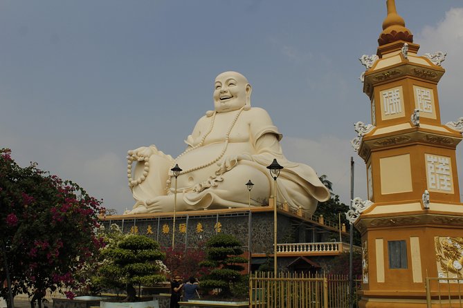 1-Day Mekong Delta Cai Rang Floating Market-Ancient House-Pancake - Cai Be and the 170-year-old Vinh Trang Pagoda