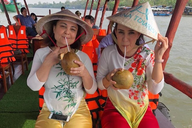 1-Day Mekong Delta Deluxe Tour: My Tho & Ben Tre (Max 10) - Vinh Trang Pagoda and Three Architectural Traditions