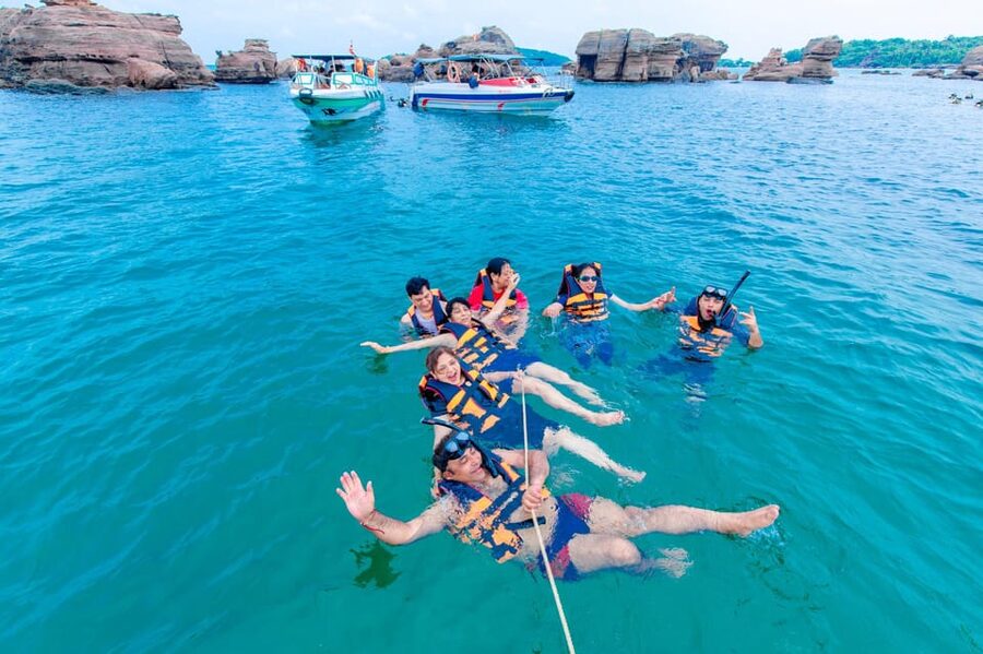 2-3 hours of Private Snorkeling Trip in South of Phu Quoc - Morning or afternoon: which start fits your day?