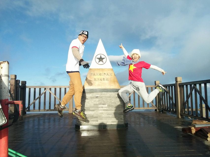 2-Day Fansipan Mountain Trek - Indochina's Highest Peak - Food, water, and what to carry