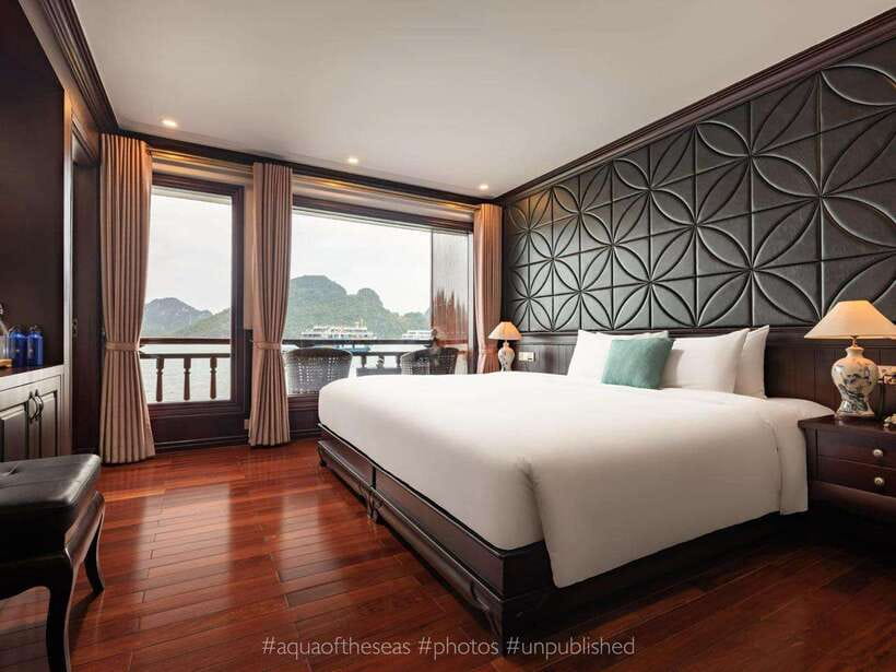 2-Day: Halong Lan Ha Bay 5 Stars Cruises w/Balcony & Bathtub - From Hanoi to Tuan Chau Wharf