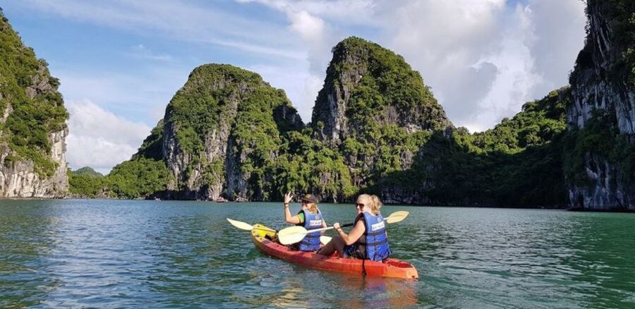 2-Day: Hanoi - Ninh Binh - Halong Bay Luxury Cruise - Sung Sot Cave, the bay’s grand interior