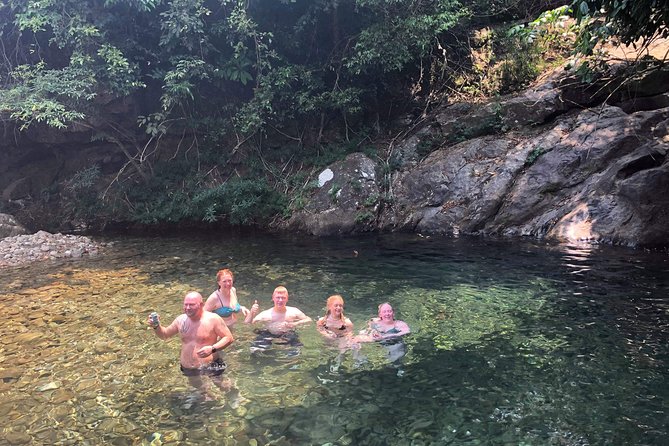 2 day motorbike trip from Hue to Hoi An by Mister T - Lunch at Lang Co Beach