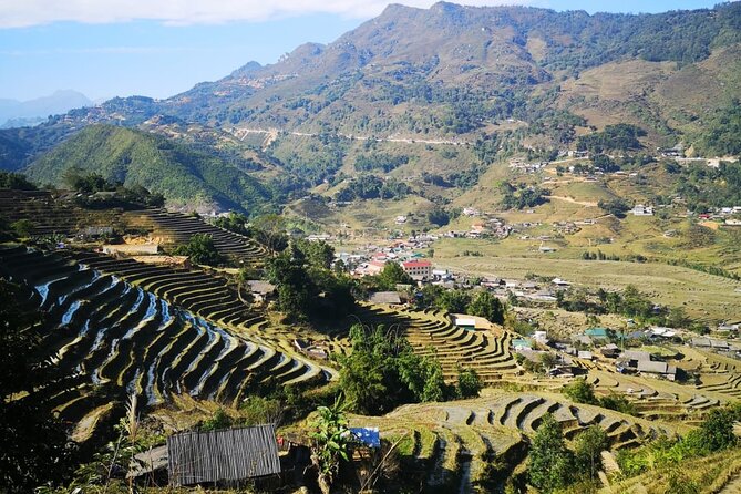 2 Day Trekking Experience: Explore with knowledgeable local guide - Walking into Muong Hoa Valley on day one