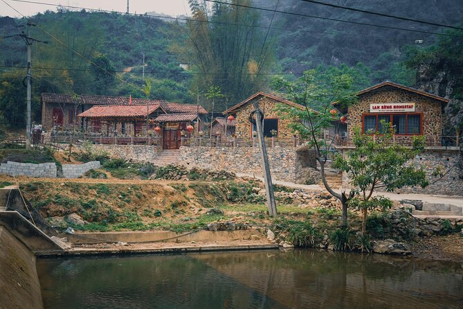 2 Days 1 Night Ban Gioc Waterfall Tour from Hanoi By Limousine - Nguom Ngao Cave on the second morning