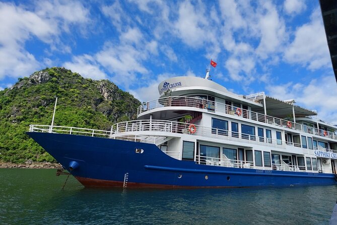 2-Days, 1-Night Halong Bay Discovery Cruise from Hanoi - What the $140 price really covers