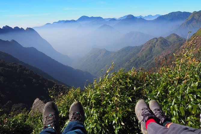 2 Days Fansipan Trekking - Base camp and the night before the summit
