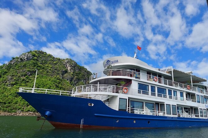 2 Days Halong Bay - Halong Sapphire Cruise - Why one night on Halong Bay matters