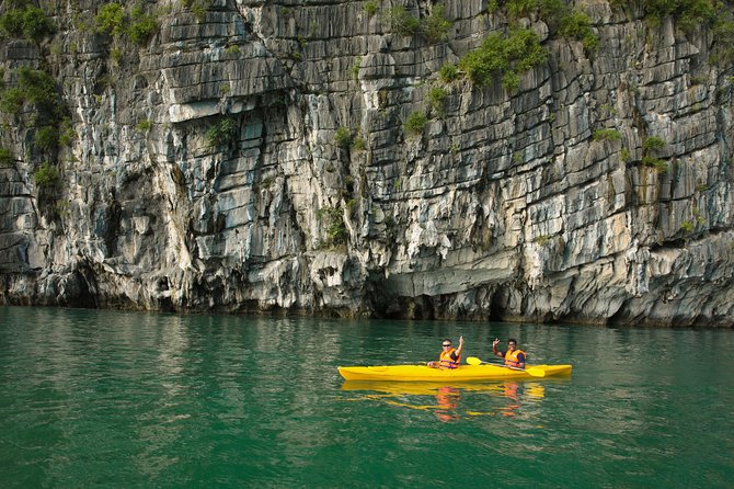 2 Days Halong Bay - Halong Sapphire Cruise - Evening on board, from happy hour to squid fishing