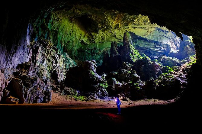 2 Days Pu Luong Offbeat Trekking Best for Mountain Lovers - Bamboo rafting at Chieu Lau Dam