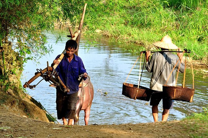 2 Days Pu Luong Offbeat Trekking Best for Mountain Lovers - The 10-kilometer route to Kho Muong and Bat Cave