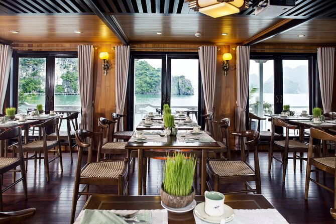 2D1N: Halong Bay 4-Star Cruise - Cave, Kayak, Swim, Meals - Sung Sot Cave on the second morning