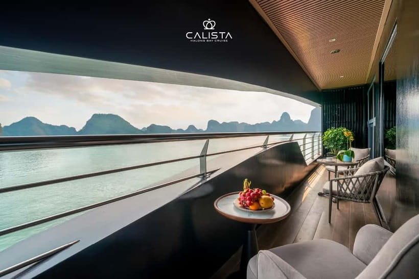 2D1N Halong Bay 6-Star Cruise: Fine Dining, Cave & Kayaking - Titop Island, hiking or beach time