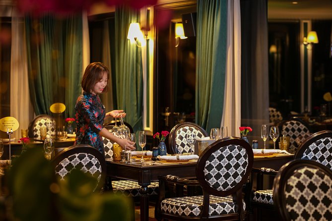 2Days-1Night Halong Bay Luxury Genesis Regal Cruises - Afternoon activities: floating houses, kayaking, and sampan boats