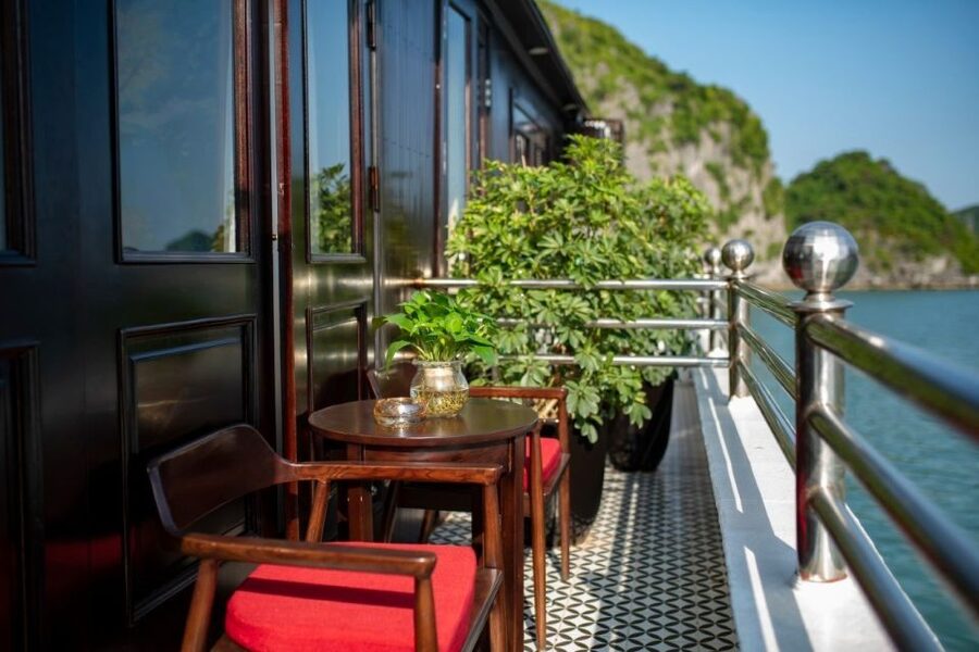 3 Day Hanoi - Ninh Binh - Halong Bay 5 Star Cruise & Balcony - Dinner, cooking, and squid fishing after dark