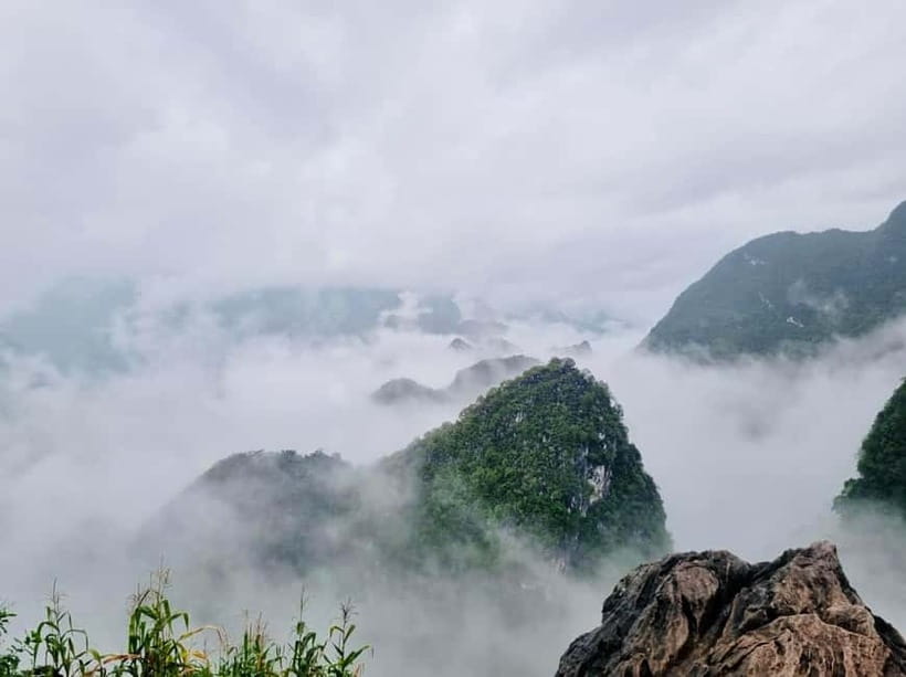 3-day Motorbike Ha Giang Loop Luxury Tour With Easy Rider - Night 0: the overnight bus from Hanoi to Ha Giang