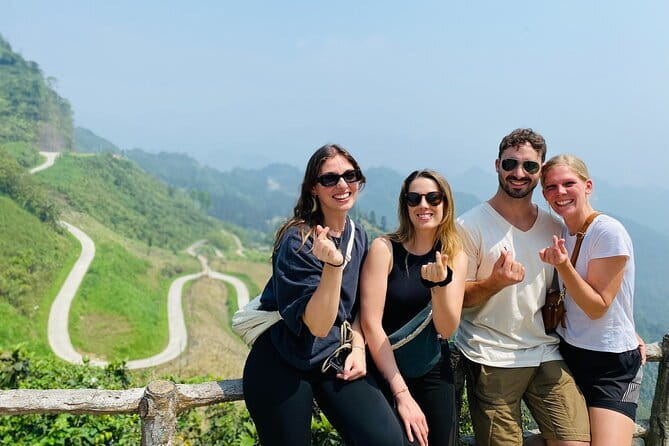 3 Days All Inclusive Strawberry Ha Giang Small Group Tour - Day one: Bac Sum Slope to a Yen Minh homestay