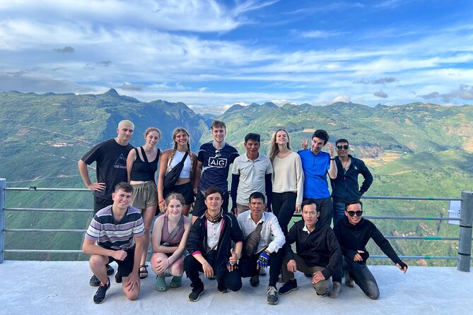 3D2N LOOP TOUR BY MOTORBIKES (self-driving - IDP needed) - Day two: Ma Pi Leng Pass and the road to Du Gia
