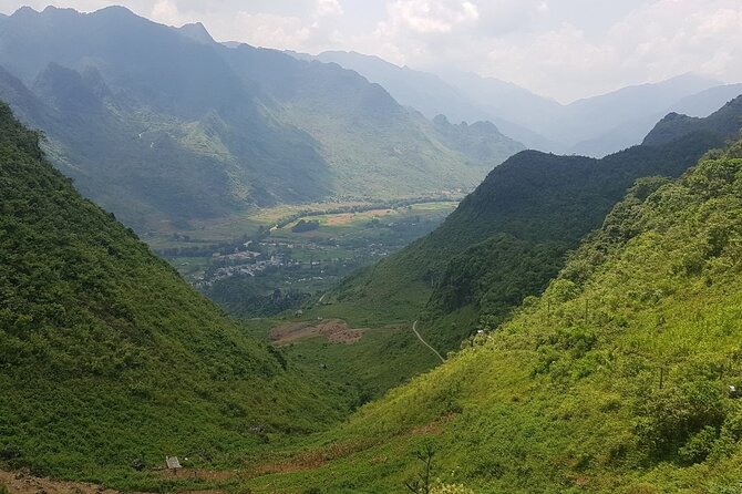 4 Days 3 Nights Ha Giang Easy Driving Motorbike Tours - Homestays, food, and village life