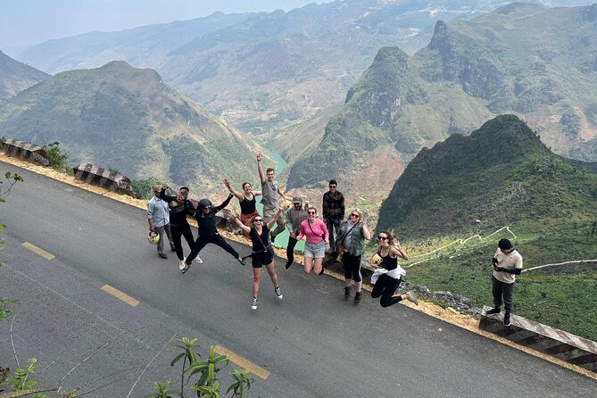 4D3N loop tour with Easyrider 150cc (small group + private rooms) - Food, Water, and What the $245 Covers