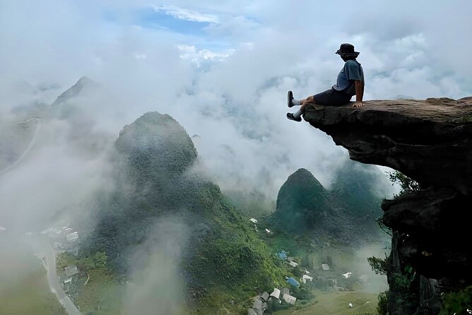 5 Day Ha Giang Loop and Cao Bang Discovery Tour - Day 3: Dong Van Market and the Ma Pi Leng choice