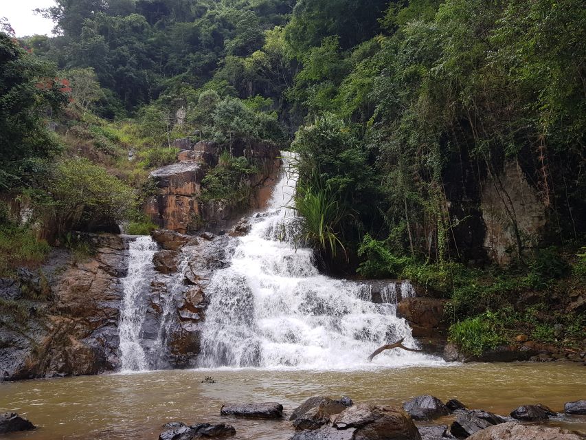 7-hour Datanla waterfall, Clay Tunnel and Holy See temple - Truc Lam Zen Monastery and Tuyen Lam Lake