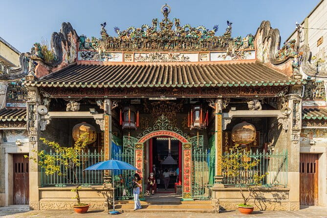 8 days 360° Vietnam Adventure from Hanoi - Ninh Binh rewards effort with water and mountain views