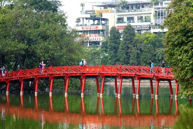 9-Day Tour of Vietnam with Airport Pick Up - Day 7: Da Nang to Ho Chi Minh City