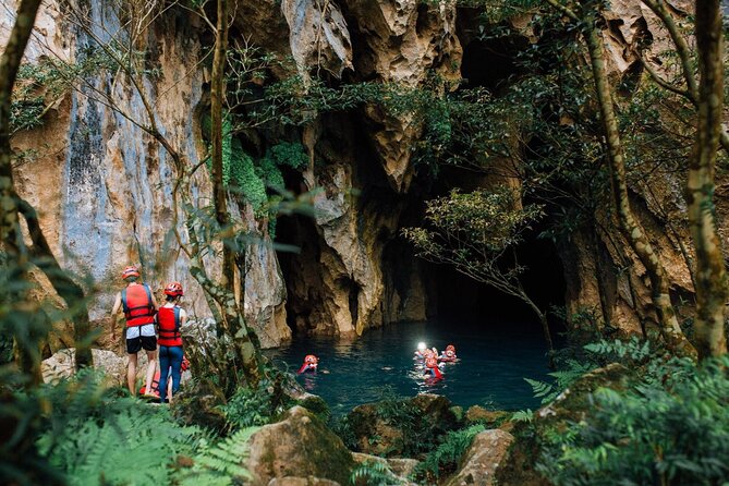 Abandoned Valley Adventure - E Cave & Golden Cave - 1D - Key points to know before booking