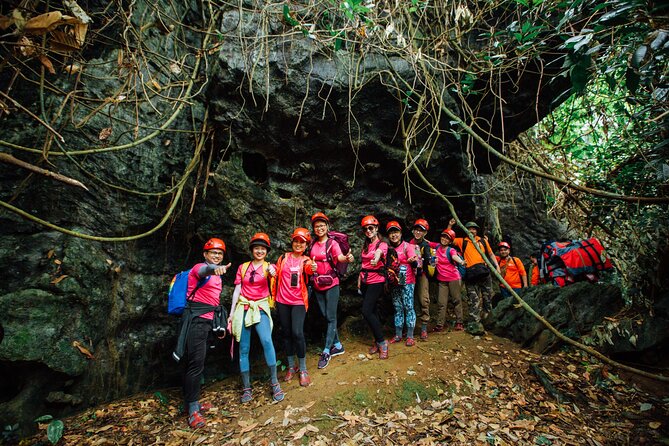 Abandoned Valley Adventure - E Cave & Golden Cave - 1D - Swimming inside 200-meter E Cave