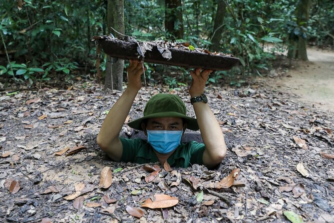 Adventure Cycling & Kayak Mekong-CuChi Tunnels Private Day Tour - Understanding the Ben Dinh Tunnels