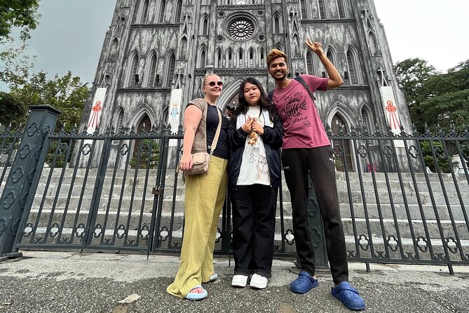All-in-One Hanoi Walking Tour Through a Train Street - Lesser-known corners and Thanh Ha Local Market
