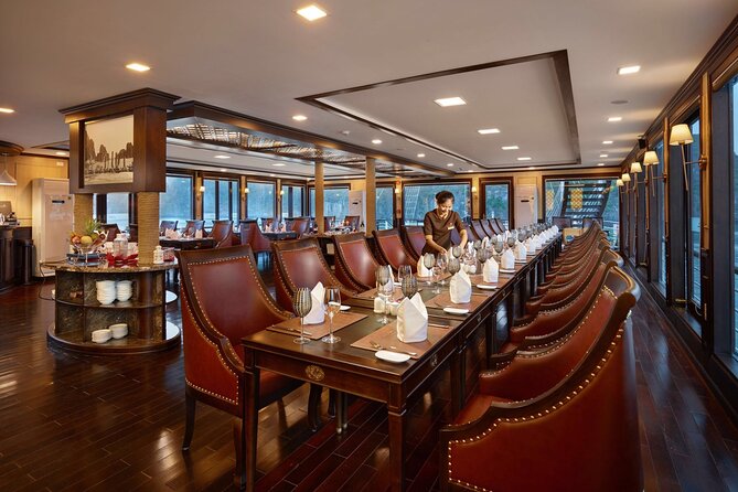All-Inclusive 3 Day/2 Night Halong Luxury Cruise Meals, Cave, Kayaking, Swimming - Day two: the best case for staying an extra night