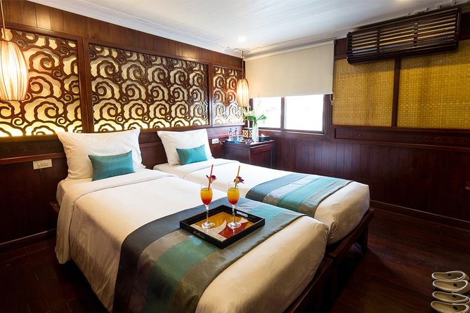 All inclusive Bhaya 2-Day Halong Bay Tour - Morning views, brunch, and the return to port