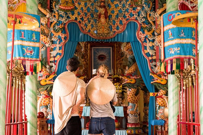 Authentic Mekong Delta Tour With Local Experts - Lunch near the pagoda