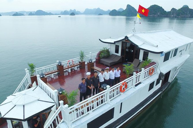 Bai Tu Long Bay Cruises Peaceful and Cozy Group Boat 2D1N - Sunrise, Tai Chi, and breakfast on day two