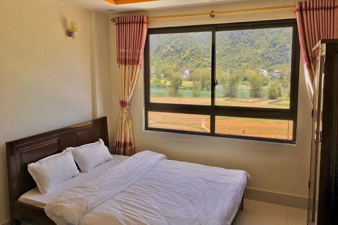 Ban Gioc Waterfall 2 Days 1 Night From Hanoi - Arriving near Ban Gioc Waterfall