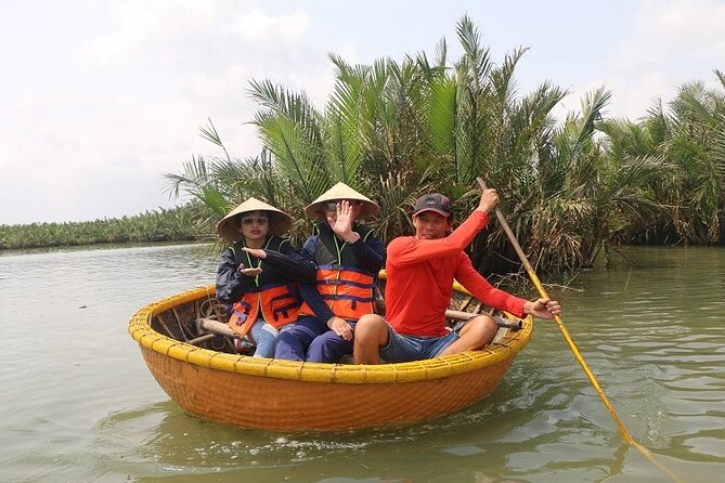Basket Boat Tour from Da Nang/HoiAn by Lunch & Cafe Class Private - The transfer issue you should settle before paying