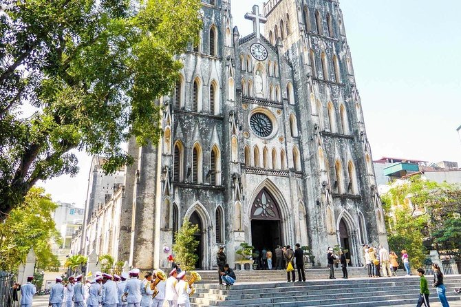 Best Hanoi Food Tour 7 Different Food Tasting Visit Train Street - Should you book this Hanoi food tour?