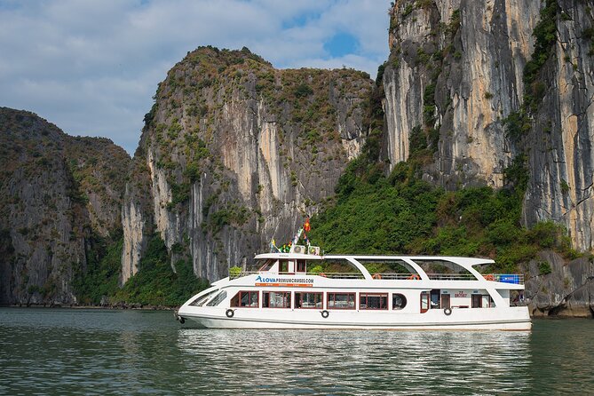 BEST SELLER: Ha Long Bay Luxury Cruise Day Tour - All Inclusive - Who will get the most from this cruise