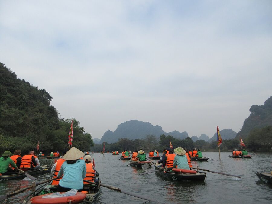 Best Seller- Private Ninh Binh Day Tour from Hanoi - Many Options - Mua Cave and the climb to Dragon Mountain