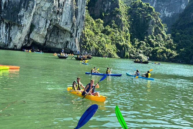 Best Value Ha Long bay 1 day - Lunch, kayak, swimming, transfer - Sung Sot Cave and its steep approach