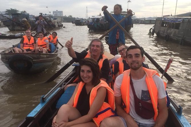 Cai Rang floating market, see sunrise, CaCao orchard, small canal - How rice noodles become breakfast