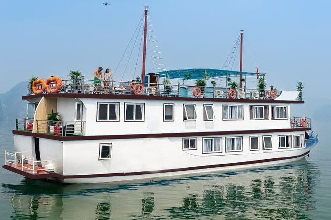 Cat Ba Cruise 2 Days 1 Night - Who Will Enjoy This Cat Ba Route Most?