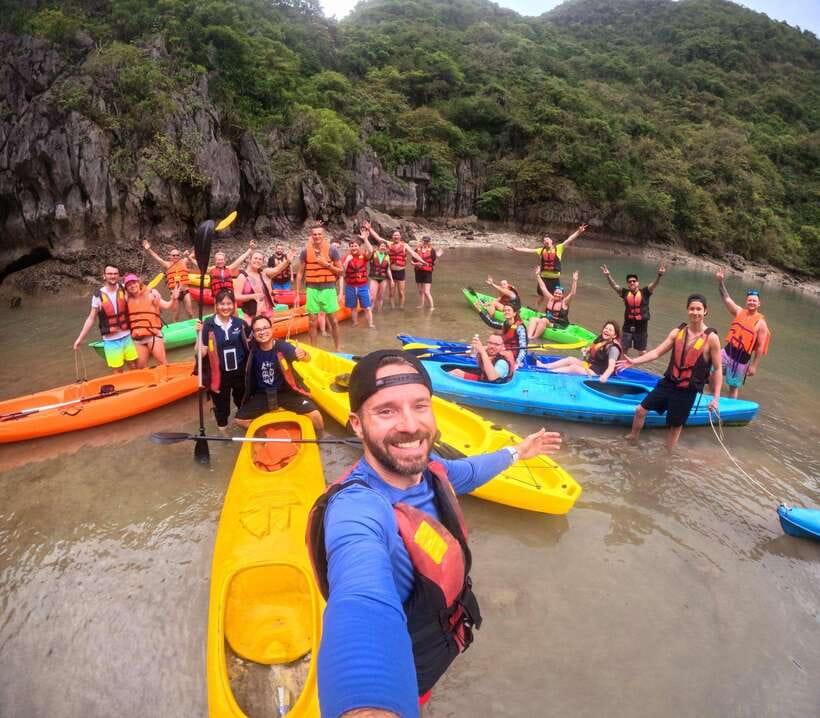 Cat Ba: Lan Ha, HaLong bay full day- biking, kayaking, lunch - An eight-hour route from Cat Ba’s harbor