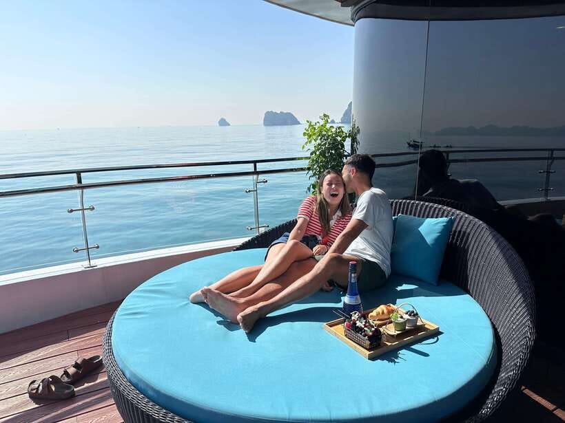 Cat Ba: Sunset on Lan Ha Bay with Sunset Party - Who will enjoy this cruise most