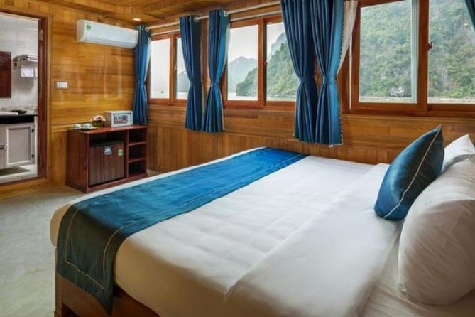 Catherine Cruise 2 Days/1 Night with 6 Star Cruise - Day one: Halong Bay by boat and shore