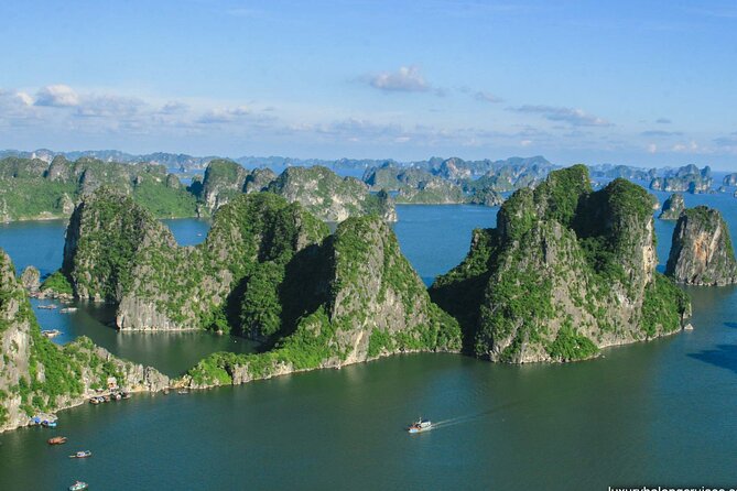Catherine Cruise 2 Days/1 Night with 6 Star Cruise - Boarding the Catherine Cruise from Hanoi
